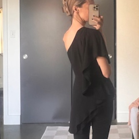 Halston one shoulder top - Picture 2 of 5